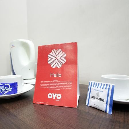 Oyo 8504 Namans Inn โกลกาตา ภายนอก รูปภาพ