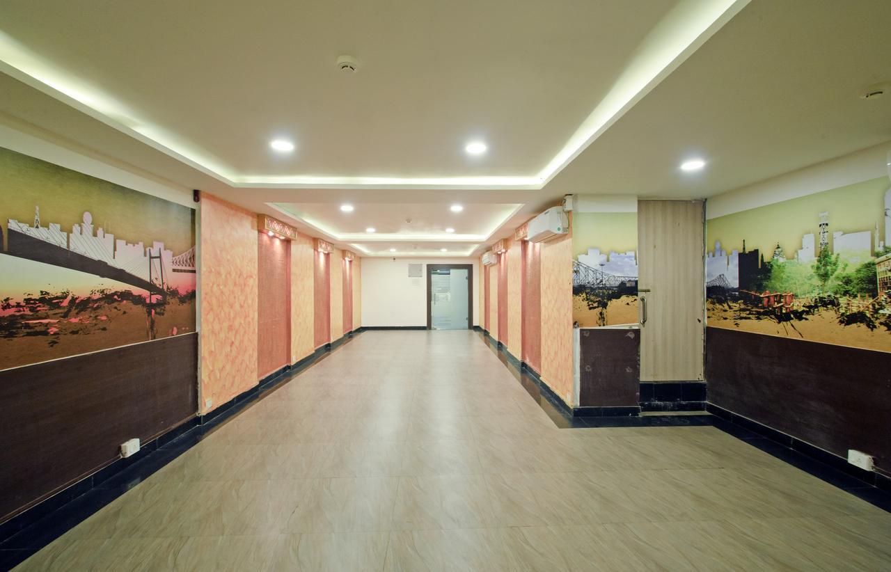 Oyo 8504 Namans Inn โกลกาตา ภายนอก รูปภาพ